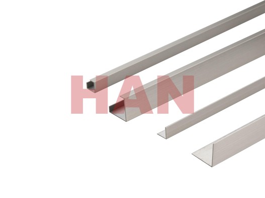 Nẹp trang trí ron âm uPVC phủ Nano cho tường xây