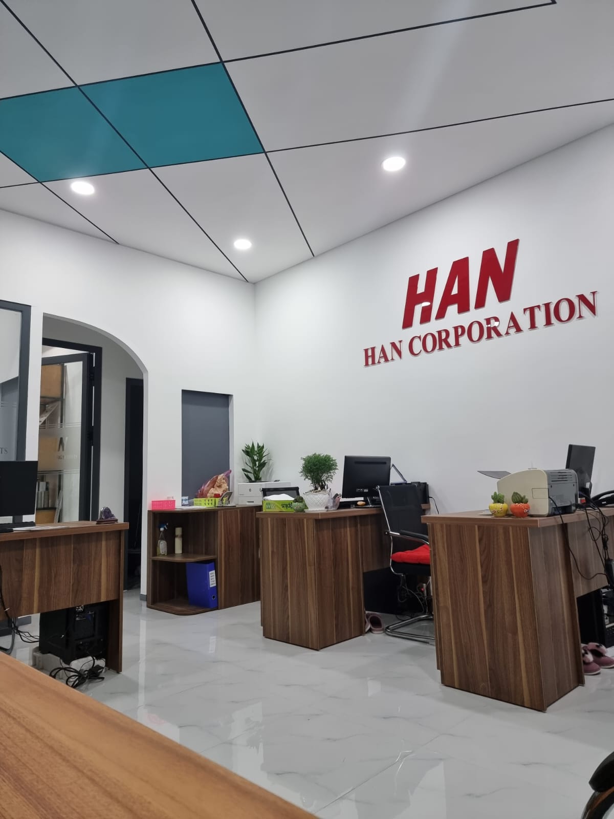 Hình ảnh văn phòng của HAN corporation